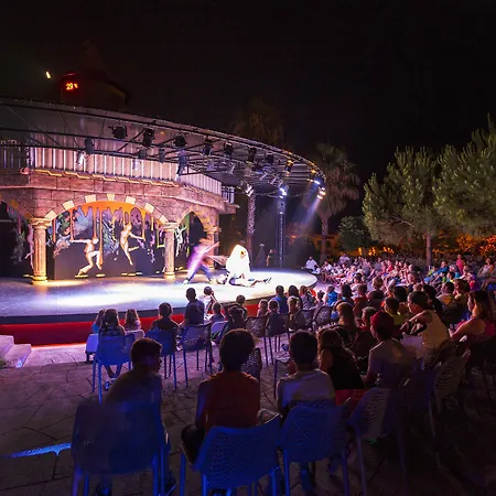 מלון Bella & 5*